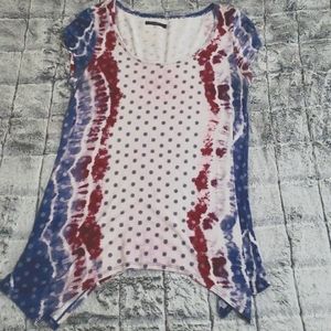 Whjte with red and blue top